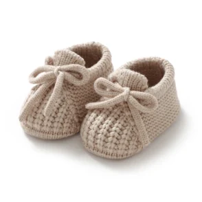 Cozy Knit Baby Booties (0–18 Months)